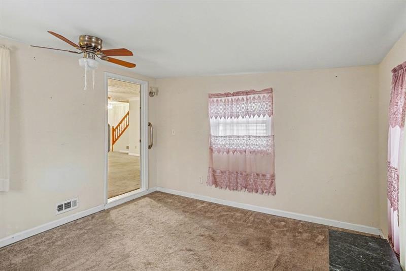 114 Copeland Property Photo 19