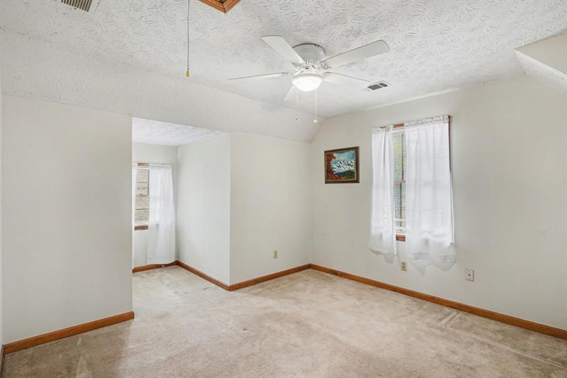 114 Copeland Property Photo 27