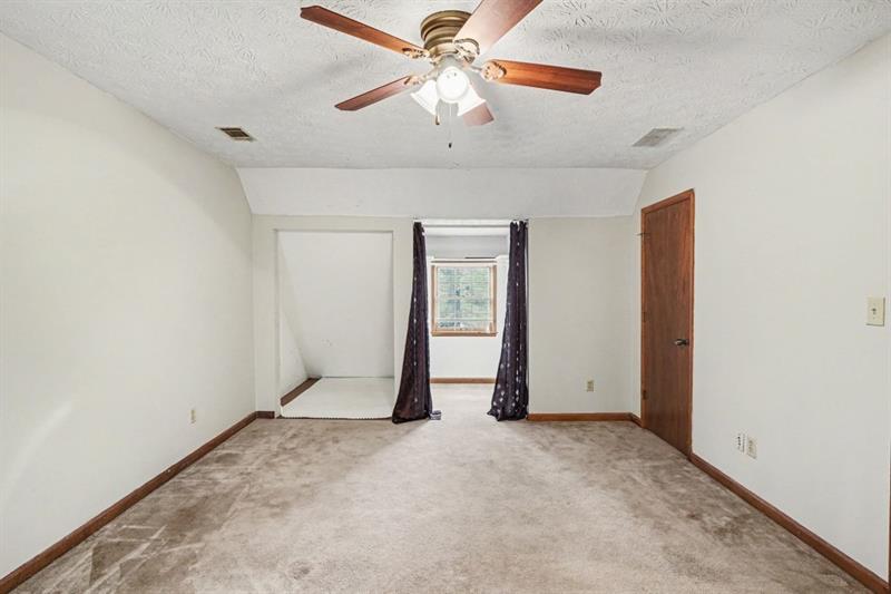 114 Copeland Property Photo 32