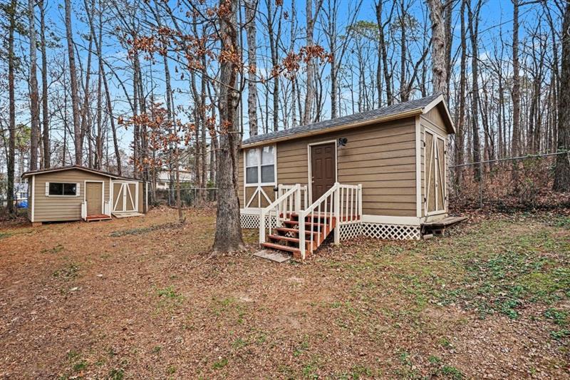 114 Copeland Property Photo 34