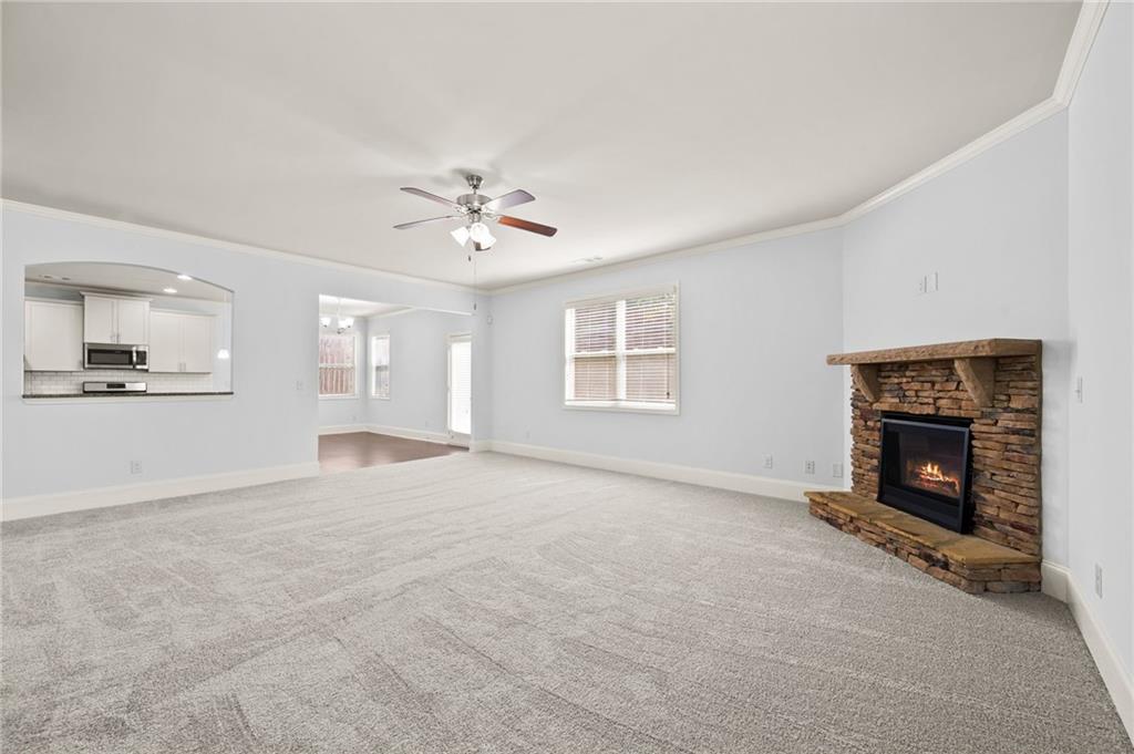 3845 Alden Place Property Photo 9