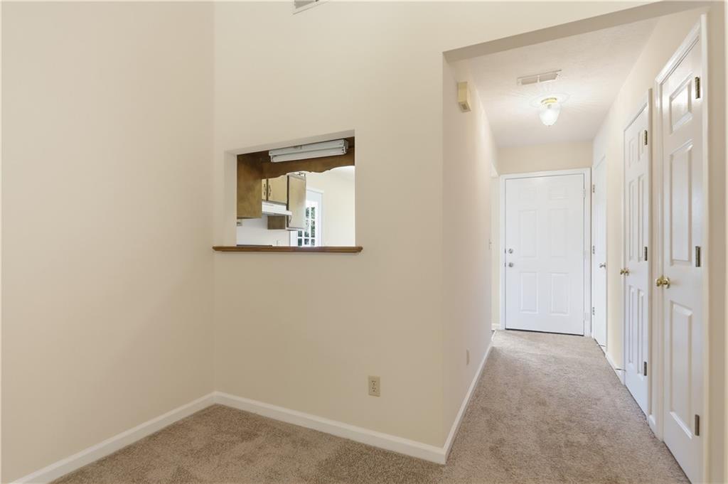 7 Frances Drive Nw Property Photo 4