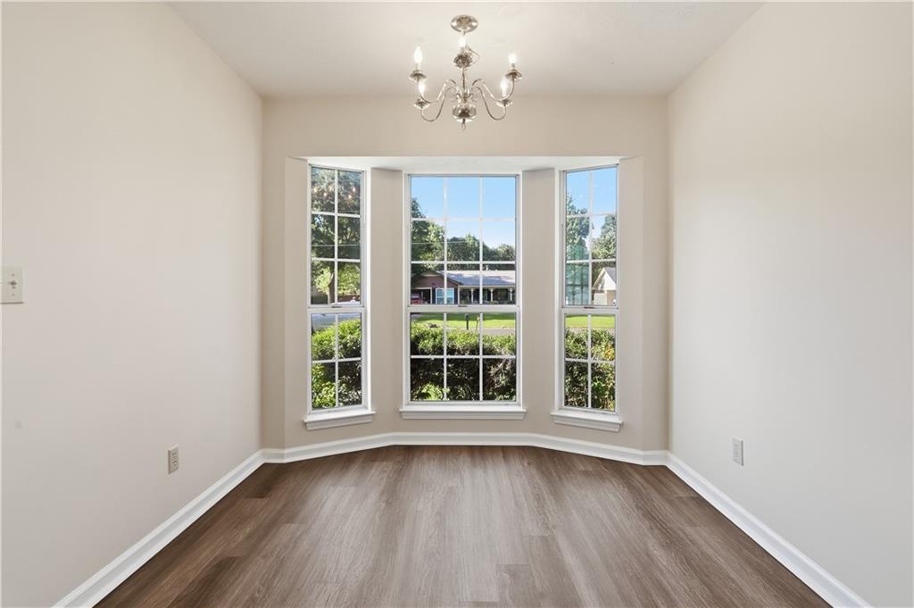 7 Frances Drive Nw Property Photo 8