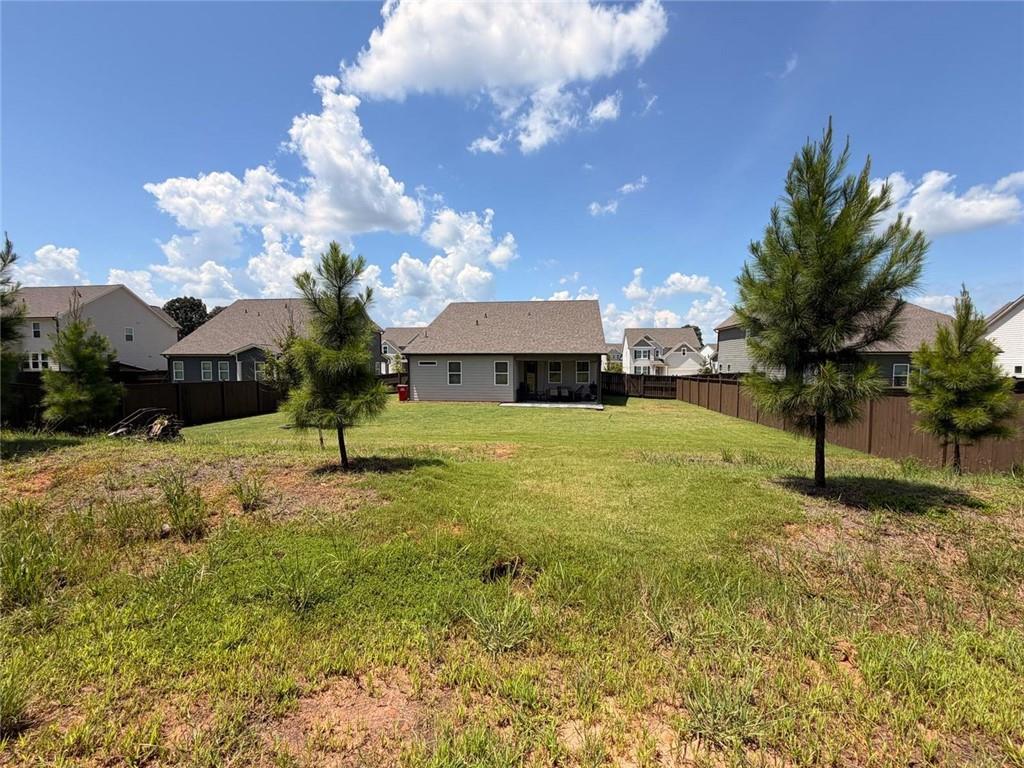 143 Grand Meadows Drive Property Photo 7
