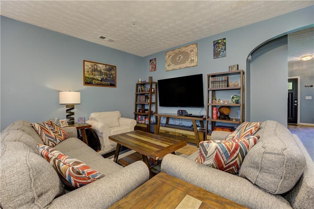 230 Magnolia Leaf Drive Property Photo 14
