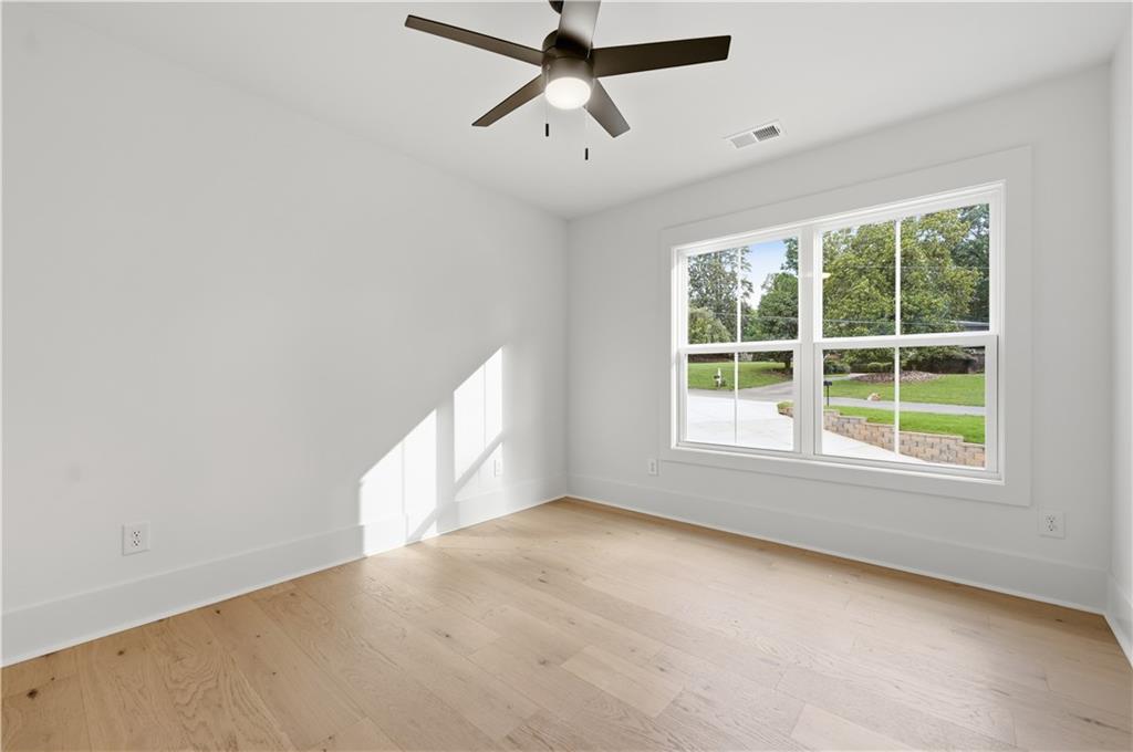 784 Sherwood Road Property Photo 25