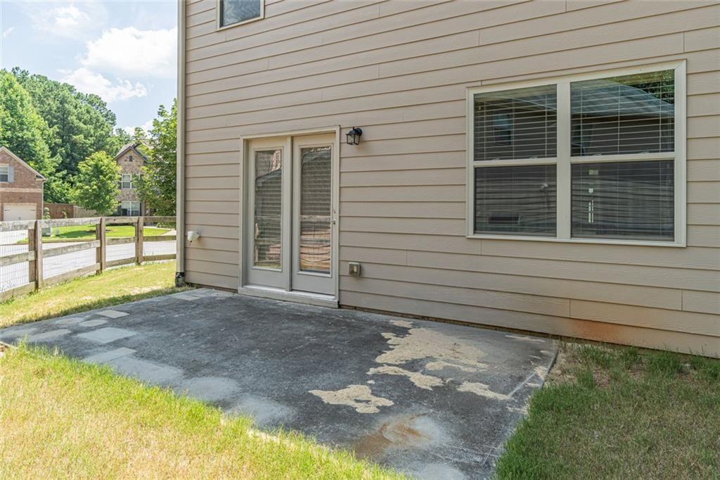 4769 Bogan Meadows Drive Property Photo 9