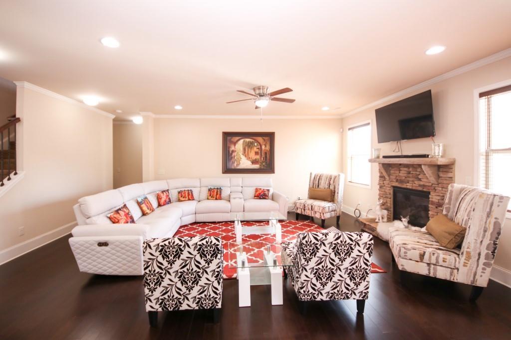 3415 Pointe Vecchio Circle Property Photo 7