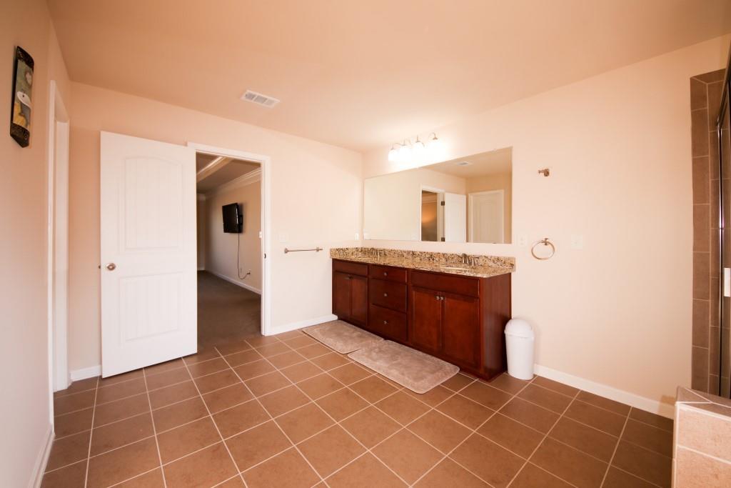 3415 Pointe Vecchio Circle Property Photo 32