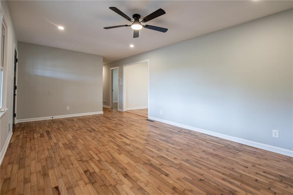 604 Mission Road Sw Property Photo 5