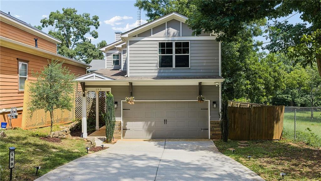 199 Wesley Avenue NE Property Photo 1