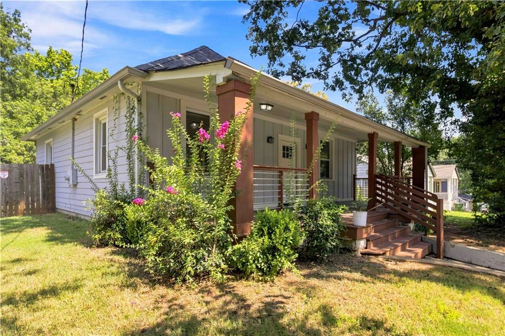 366 Sawtell Avenue Se Property Photo 1