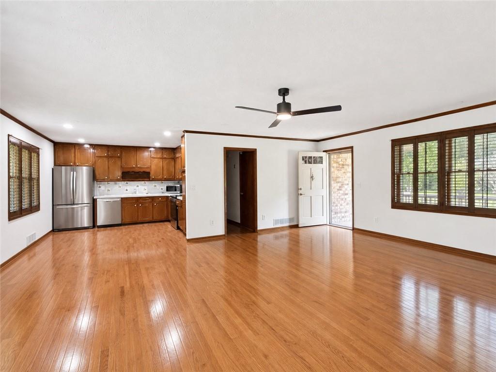 5198 Two Branches Court Sw Property Photo 6
