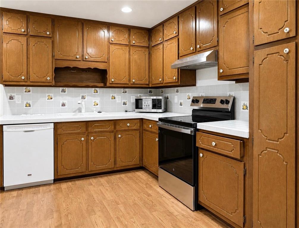 5198 Two Branches Court Sw Property Photo 7