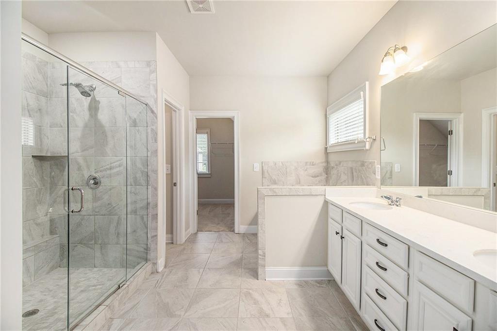 283 Hickory Pointe Drive Property Photo 23