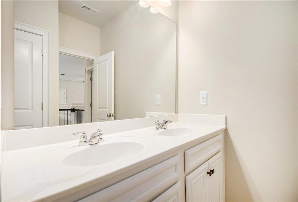 283 Hickory Pointe Drive Property Photo 29