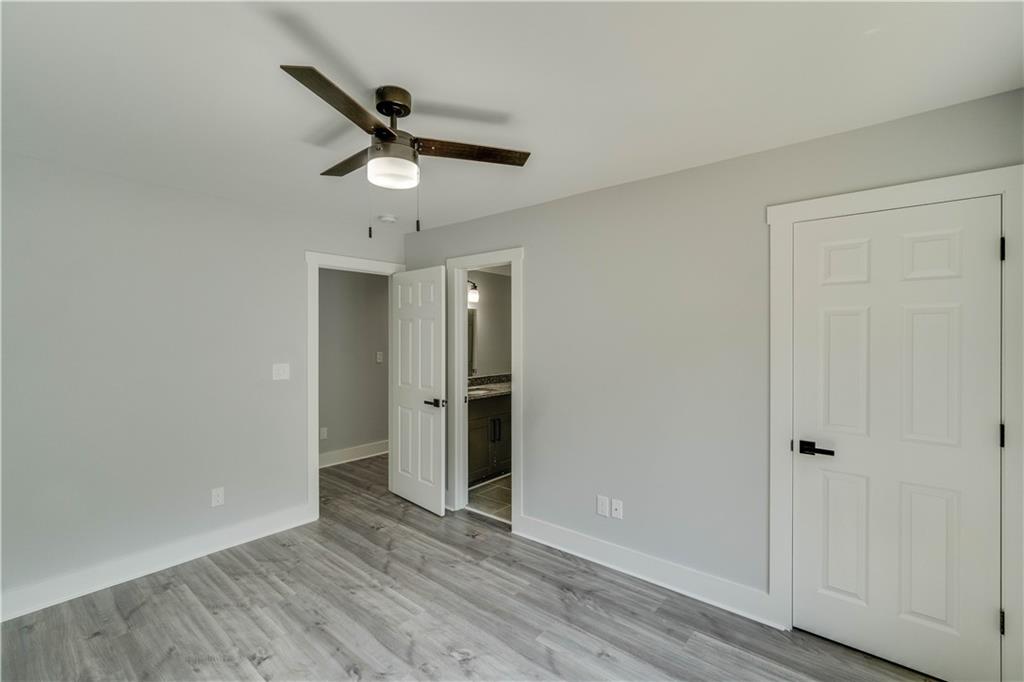 2389 Highpoint Road Property Photo 10