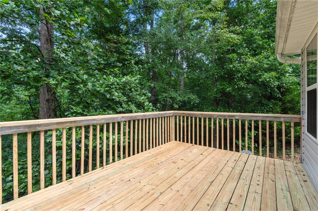 4718 Middleboro Lane Property Photo 18