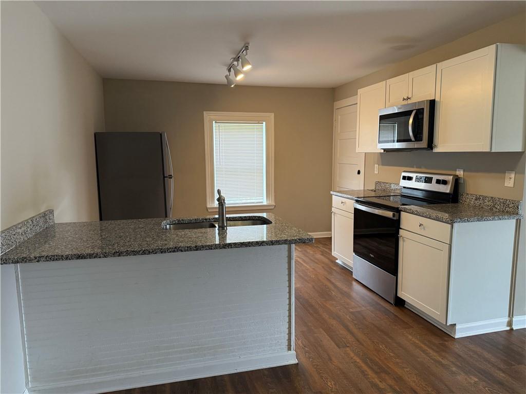 35 Quarry Street Property Photo 2