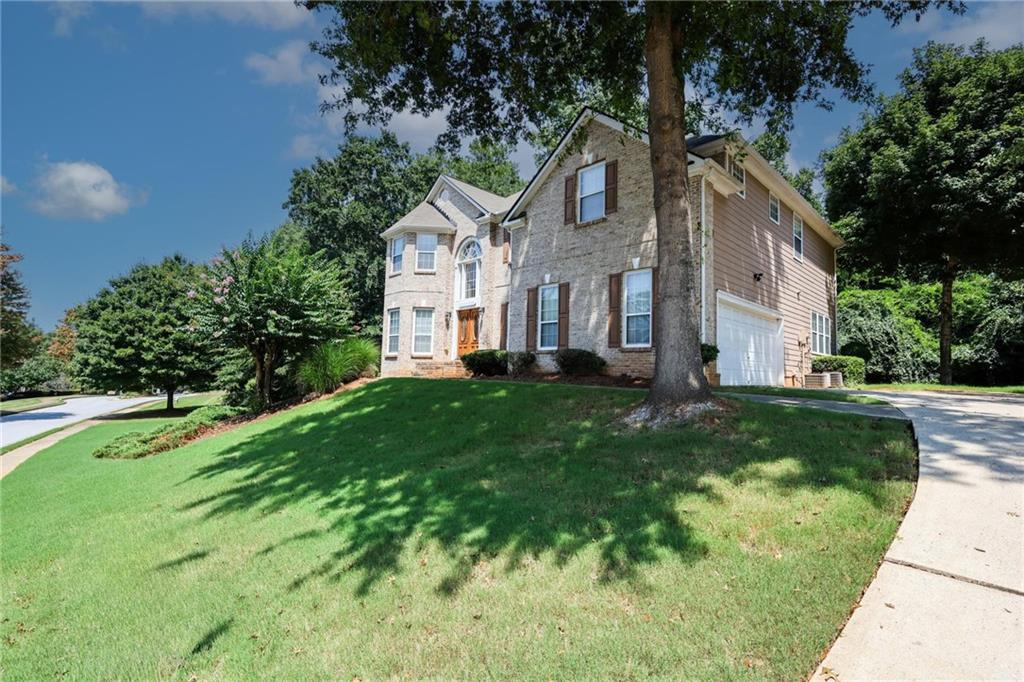 1105 Fountain Crest Drive Se Property Photo 2