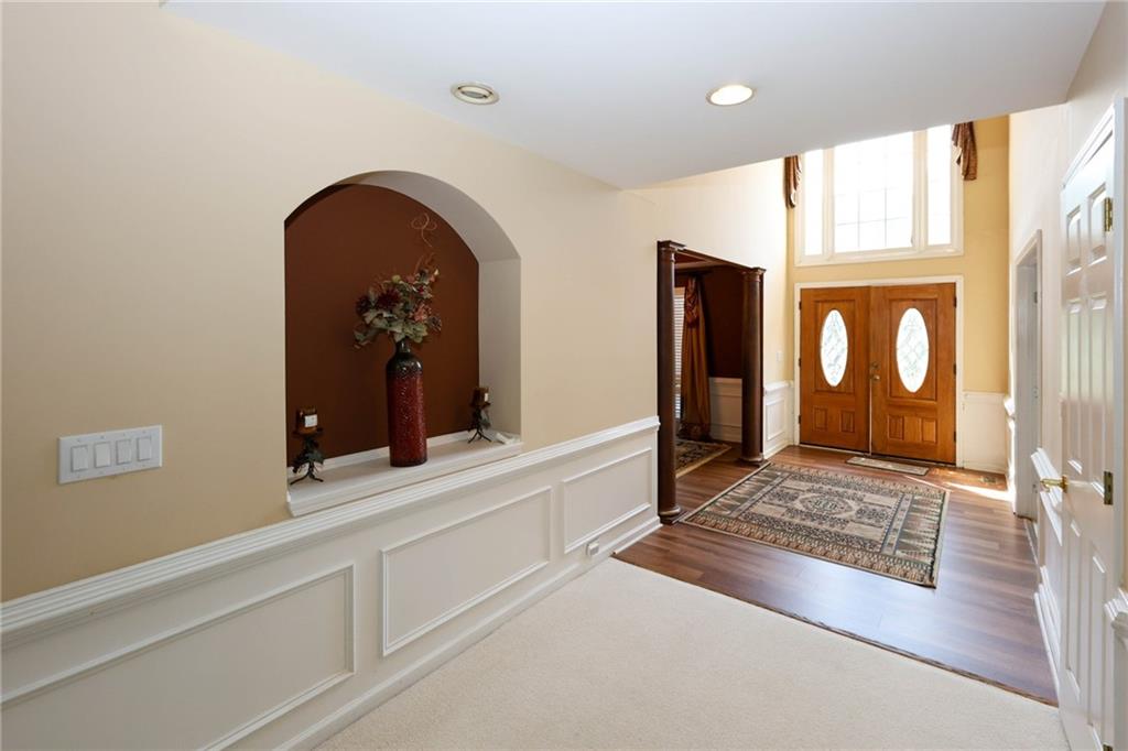 1105 Fountain Crest Drive Se Property Photo 5