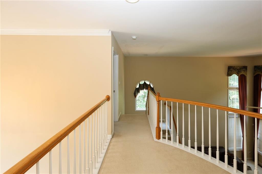 1105 Fountain Crest Drive Se Property Photo 10