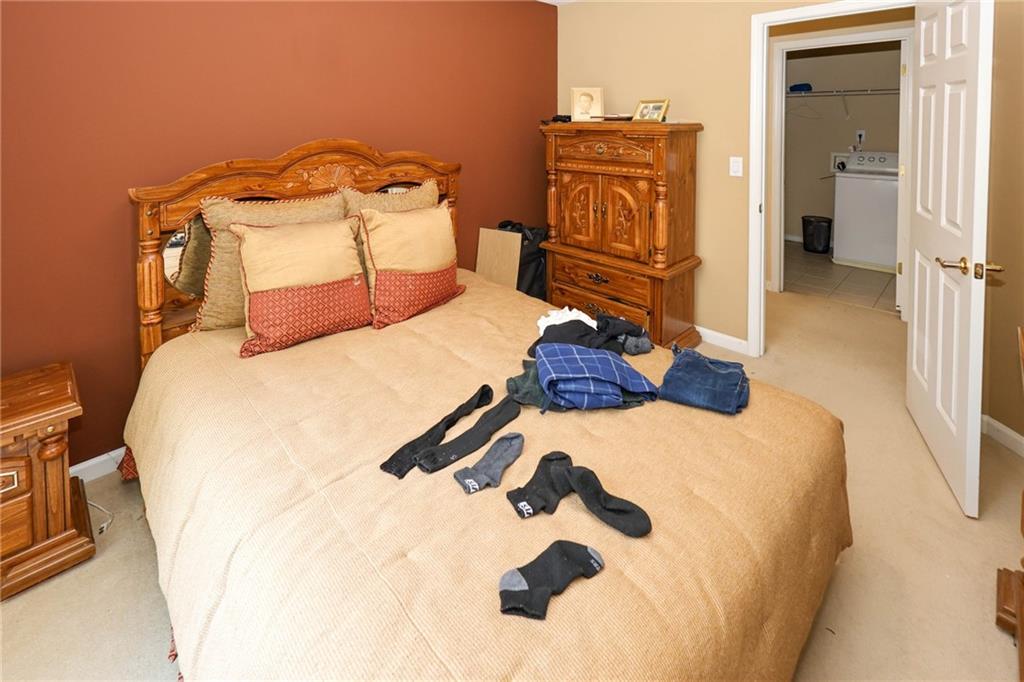 1105 Fountain Crest Drive Se Property Photo 11