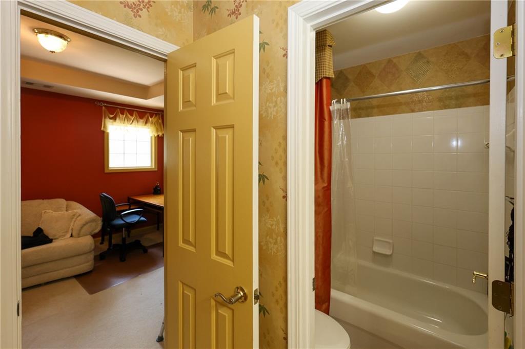 1105 Fountain Crest Drive Se Property Photo 14
