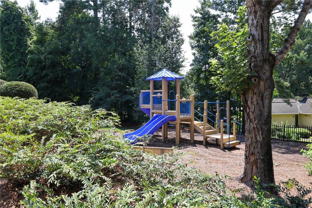1105 Fountain Crest Drive Se Property Photo 47