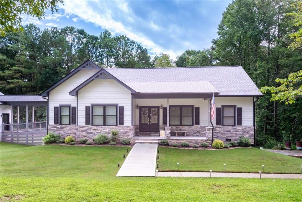 4973 Yukon Road Property Photo 4