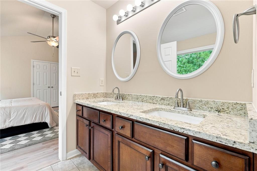 4128 Brynhill Lane Property Photo 21