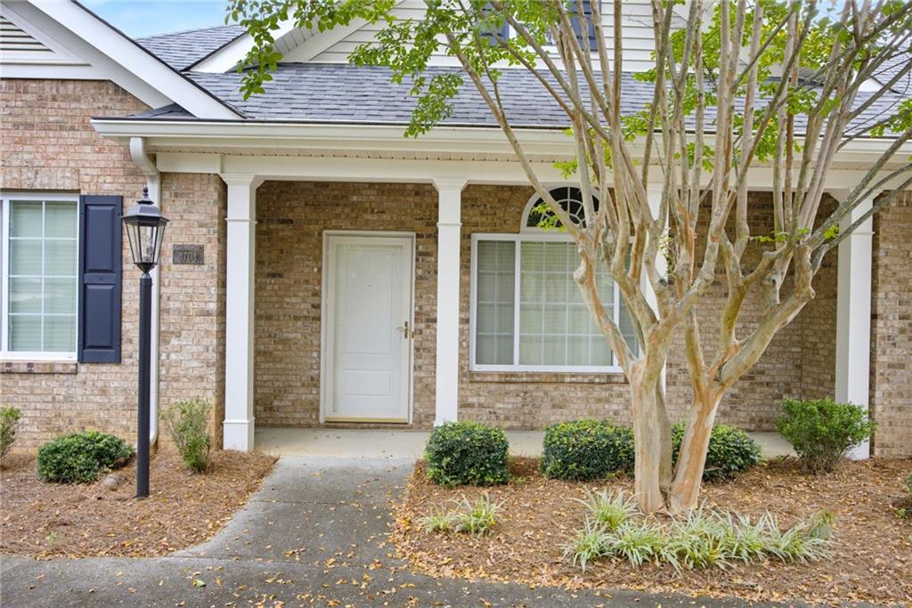 4704 Rose Arbor Drive Nw Unit 8 Property Photo 3