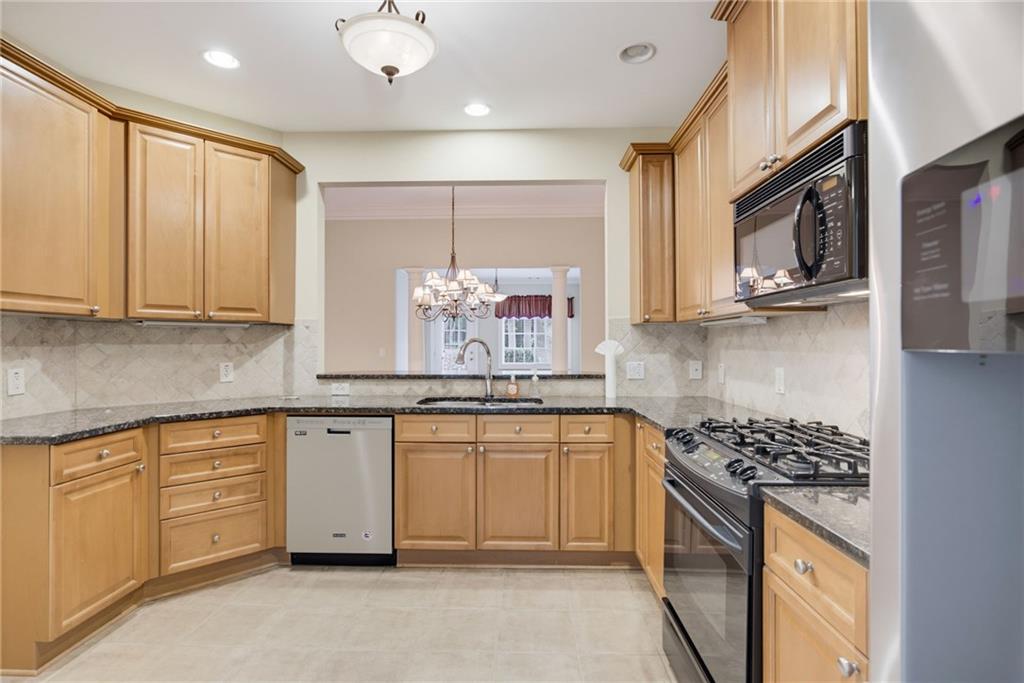 4704 Rose Arbor Drive Nw Unit 8 Property Photo 17