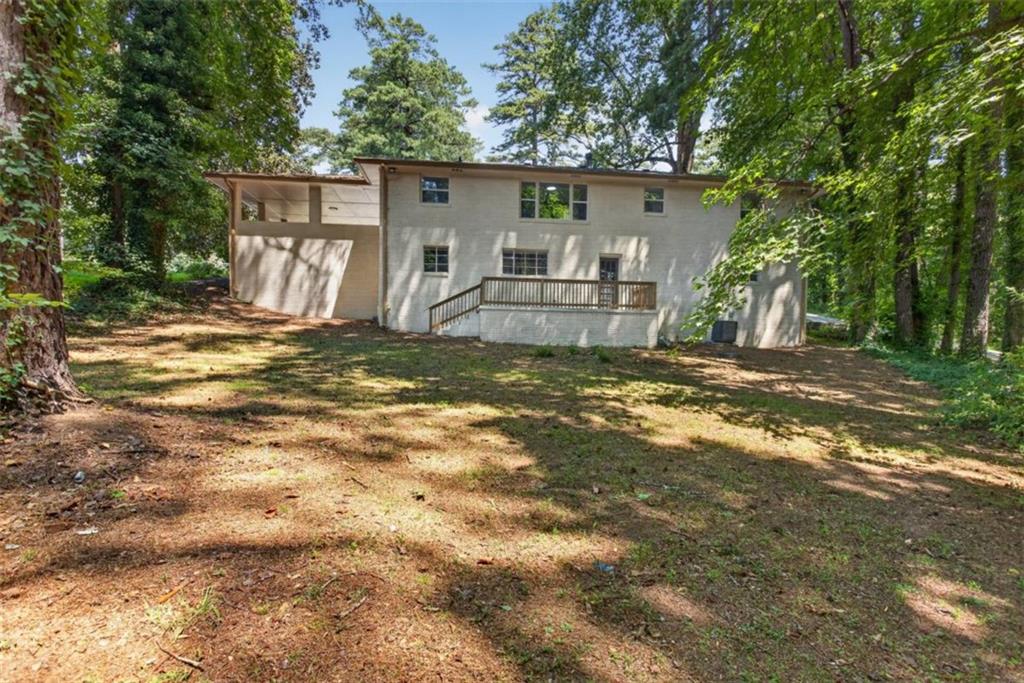 2418 Meadow Lark Drive Property Photo 6