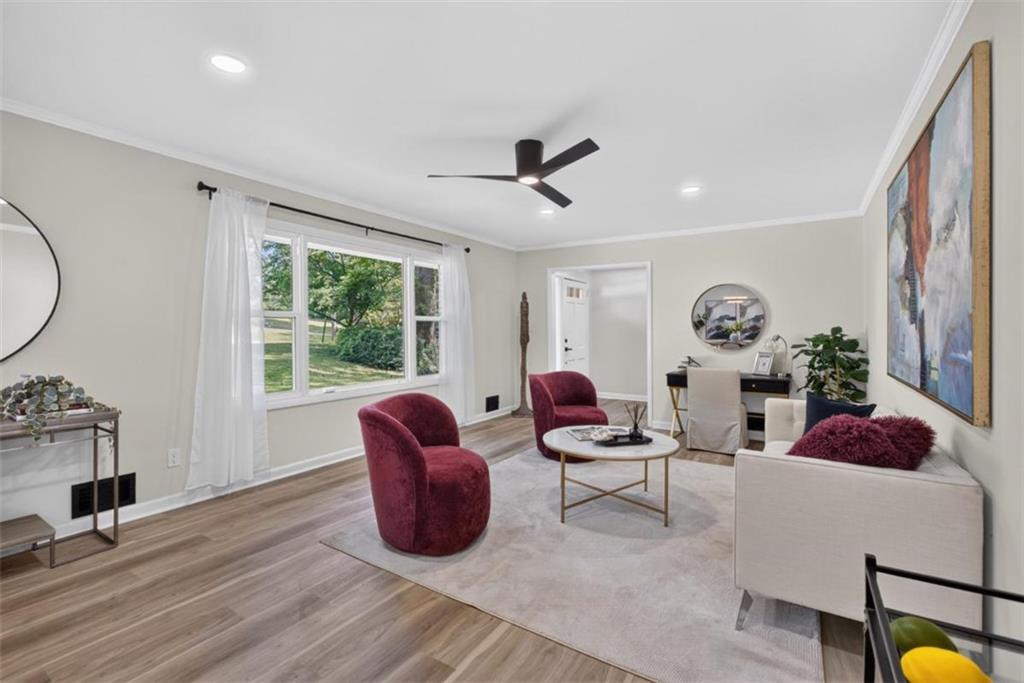 2418 Meadow Lark Drive Property Photo 14