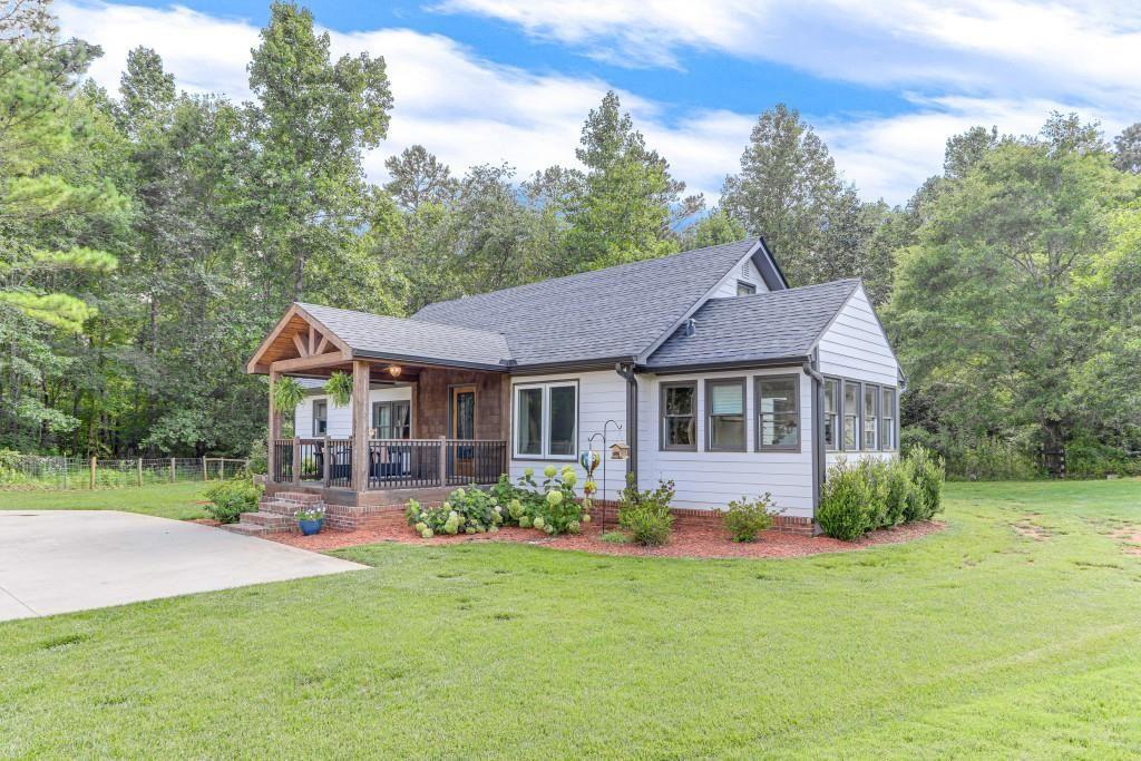 6245 Ben Parks Road Property Photo 2