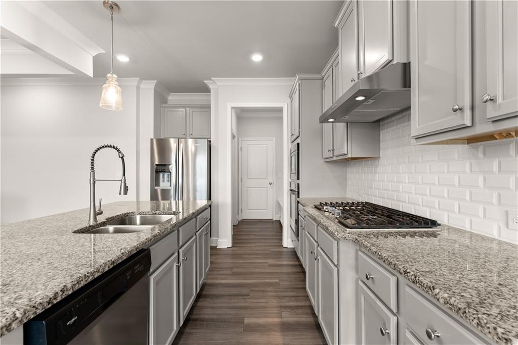 7129 Birch View Court Property Photo 11