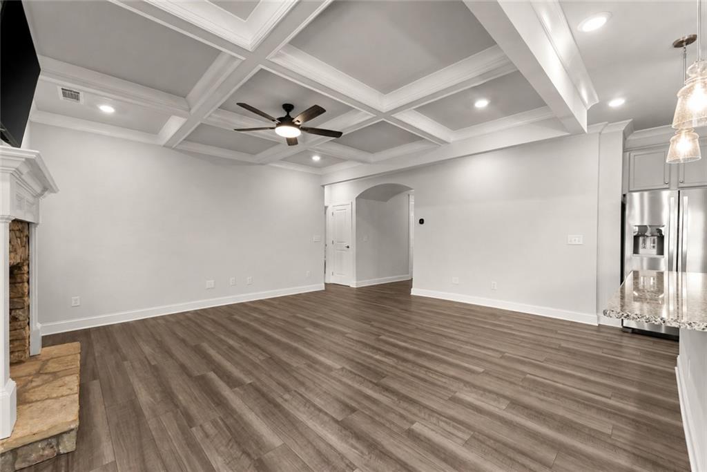 7129 Birch View Court Property Photo 15