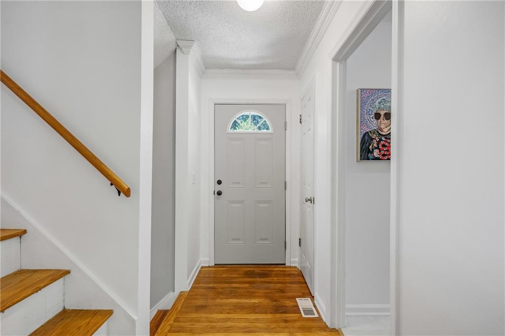 2544 W Laurel Ridge Drive Property Photo 3