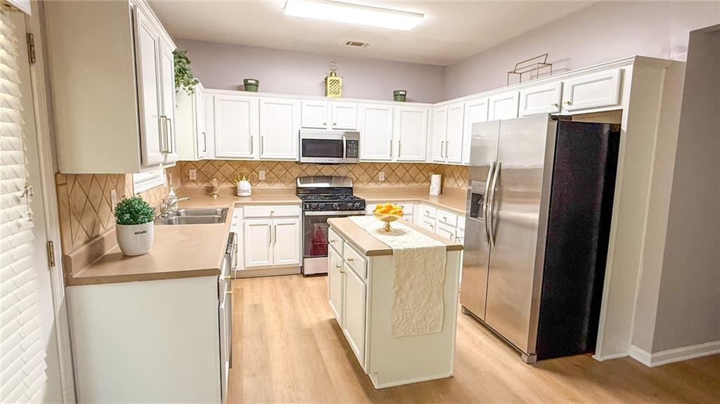 1720 Rutland Pass Drive Property Photo 11