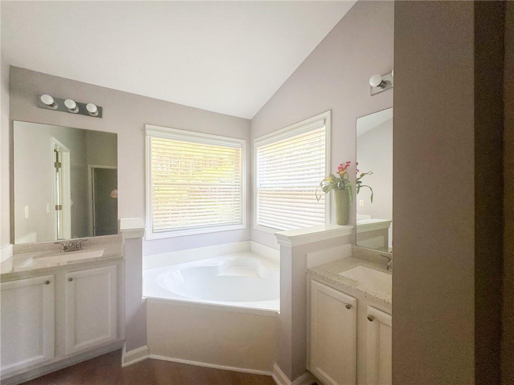 1720 Rutland Pass Drive Property Photo 41