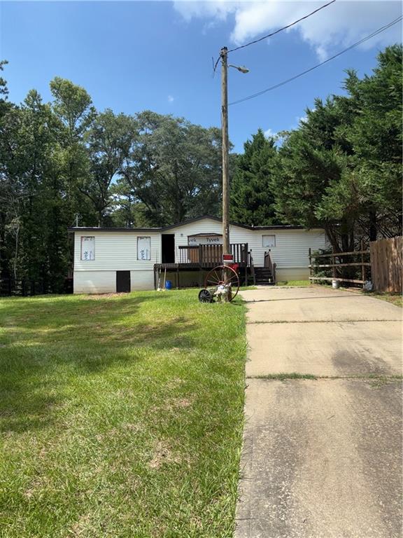 219 Lynn Road Property Photo 3
