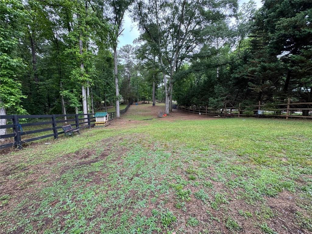 219 Lynn Road Property Photo 10