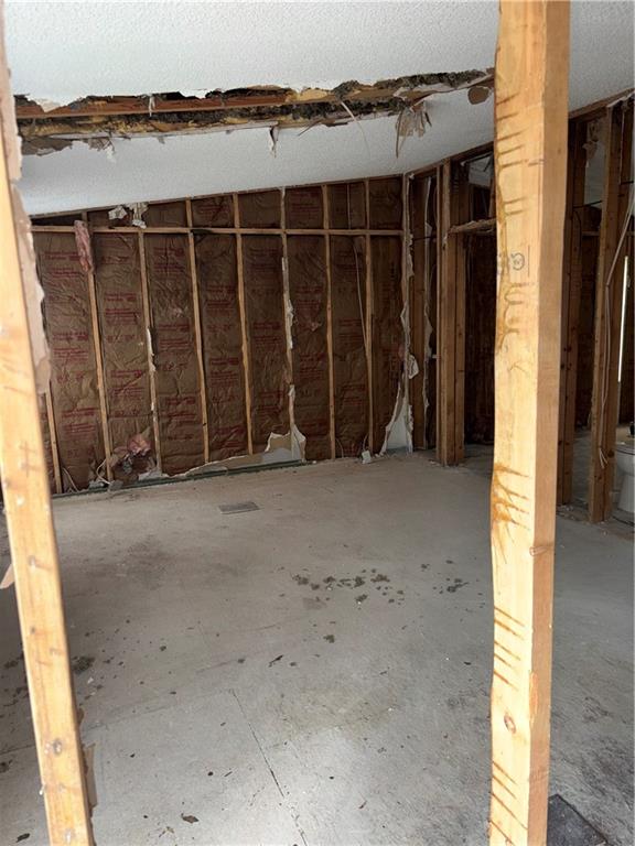219 Lynn Road Property Photo 16