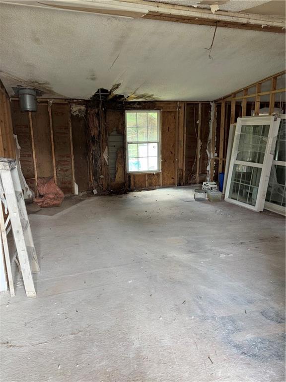 219 Lynn Road Property Photo 17