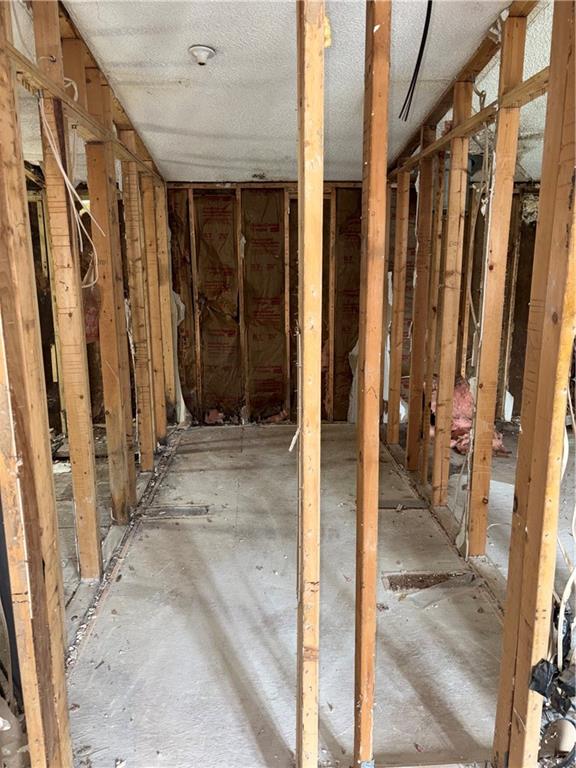 219 Lynn Road Property Photo 20
