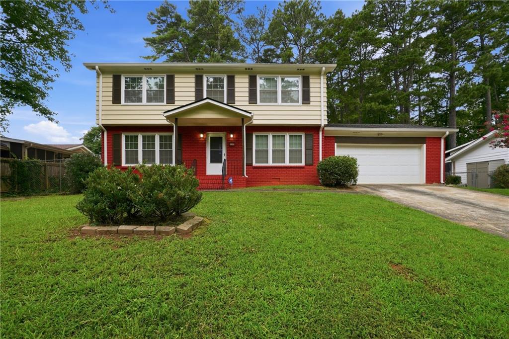 1604 Drayton Woods Drive Property Photo 1