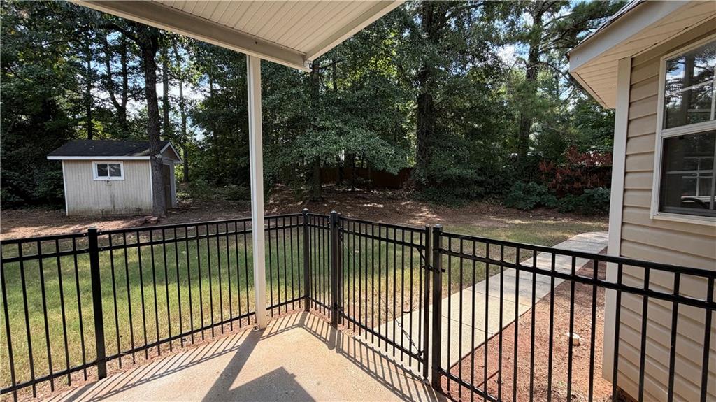 115 Emerald Lane Property Photo 25