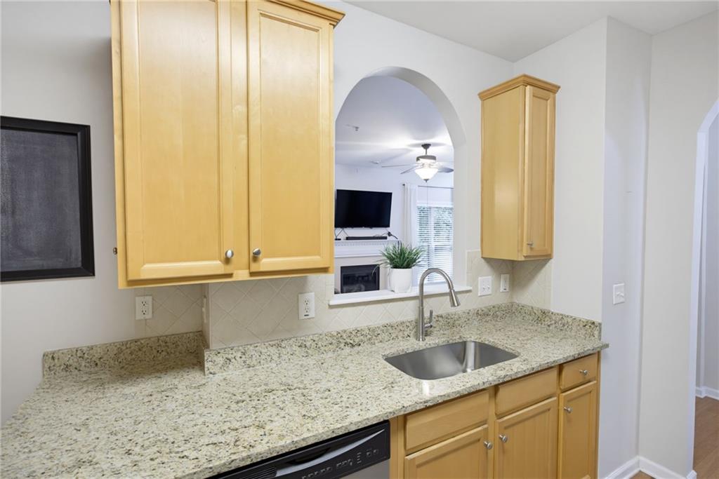 1091 Brownstone Drive Unit 22 Property Photo 16