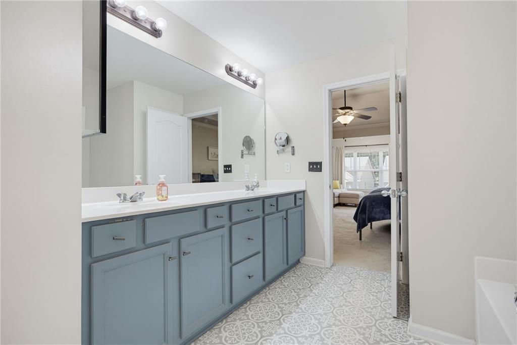 1091 Brownstone Drive Unit 22 Property Photo 25